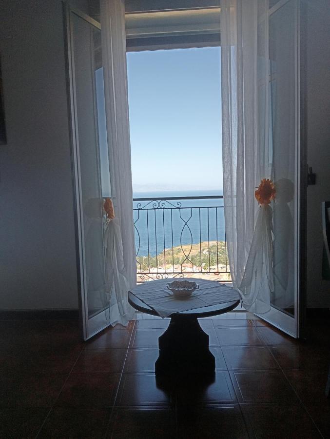 Villa Johnny And Mary'S House Breathtaking View Taormina Eksteriør billede