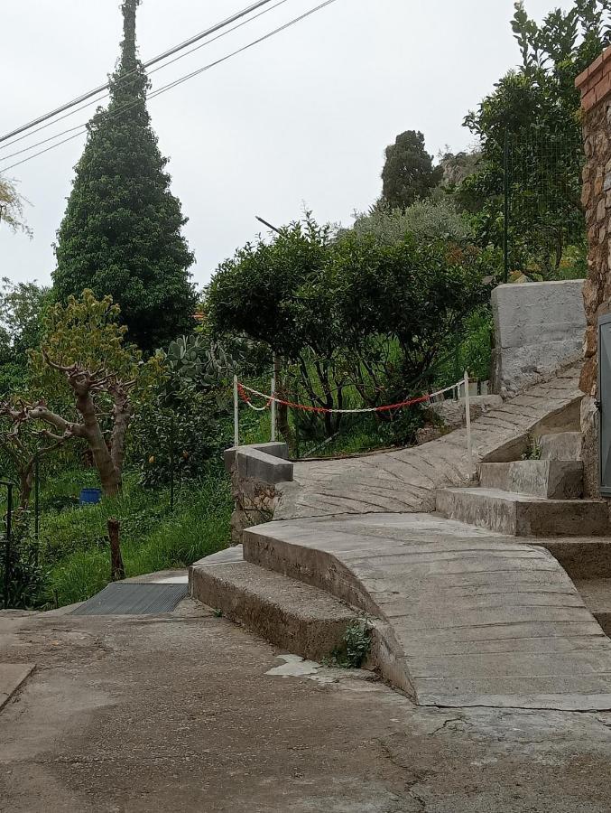 Villa Johnny And Mary'S House Breathtaking View Taormina Eksteriør billede